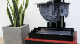 "Vyberte si nejlepší 3D tiskárnu na pryskyřici pro začátečníky, tvůrce i odborníky s rozpočtem do 300 dolarů."