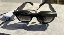 Xreal Beam přináší bezdrátové připojení k brýlím Air AR.