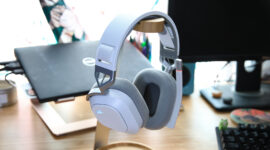 Corsair HS80MAX Wireless: Unbeatable Gaming Headset with Powerful Surround Sound and Crystal-Clear Microphone
