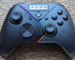 Recenze Asus ROG Raikiri Pro: Vizuální skvost s rozpačitým výkonem