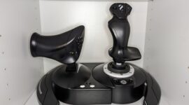 Recenze Thrustmaster T.Flight HOTAS One - nechte se unést výkonným letovým joystickem!