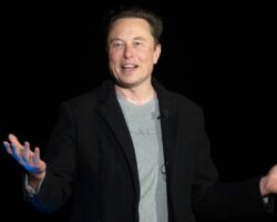 Elon Musk a Twitter žalováni o 128 milionů dolarů za nevyplacené odstupné