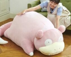 Pokémon Company prodává obřího Slowpoke za 450 dolarů