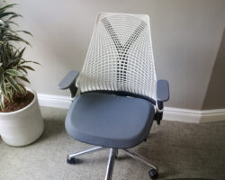 Recenze kancelářské židle Herman Miller Sayl: S Sayl se odletím