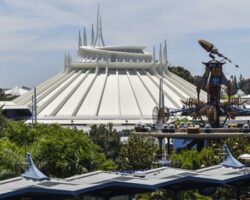 Space Mountain: Nový film od Disney od tvůrců Cowboy Bebop